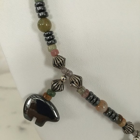 Vintage Alaska Polar Bear Stone Necklace MINT - Picture 3 of 8